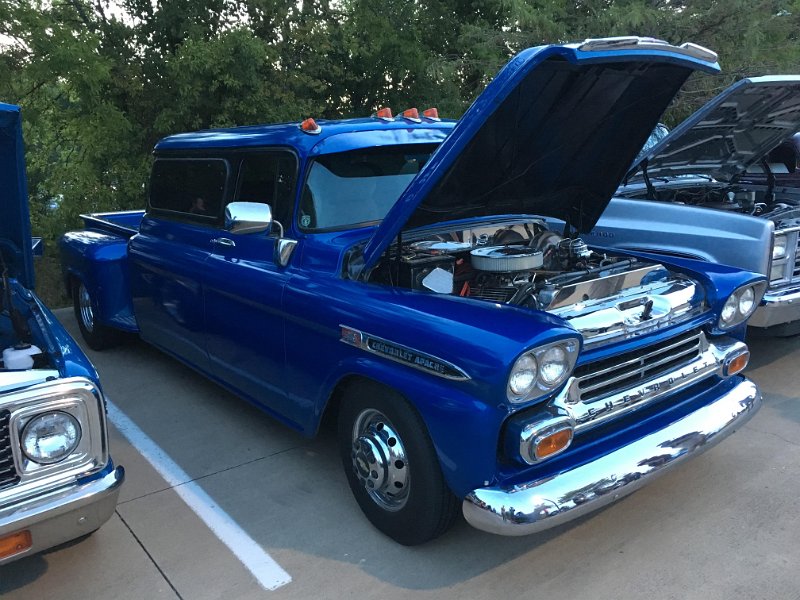 20180902 195336 - Fat Daddys Car Show.jpg